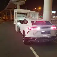 سطحه خاصه متواجد في رياض على مدار ساعه 5