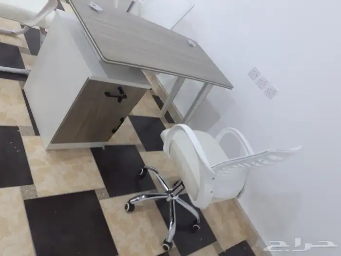 طاولات مكتبة عروض 12