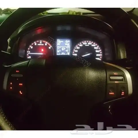 مثبت سرعة أسود ايسوزو ISUZU 3