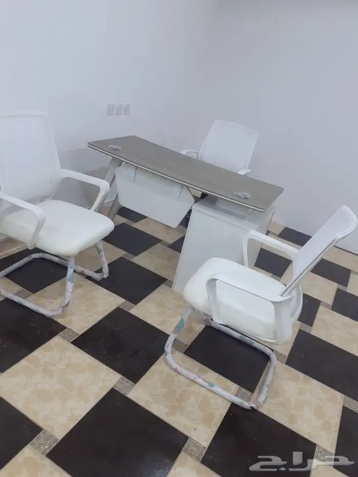 طاولات مكتبة عروض 11