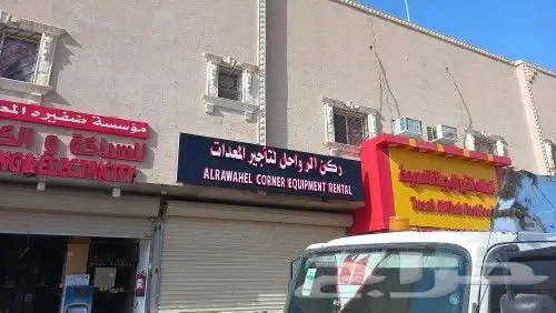 تركيب لوحات محلات و واجهات كلادنج خطاط 3