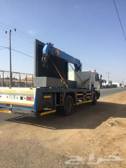 سطحه ونش بوم تراك 7 طن للايجار 2