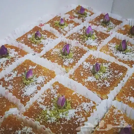 سينابون وبسبوسه ومعجنات قطنيه لأسر منتجه مكه 7