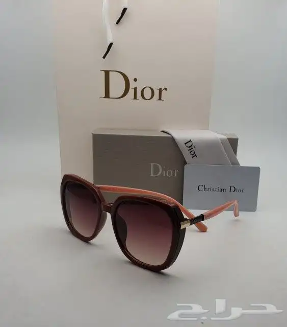 نظارات ماركات 52