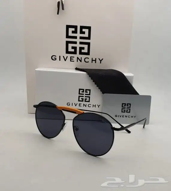 نظارات ماركات 64