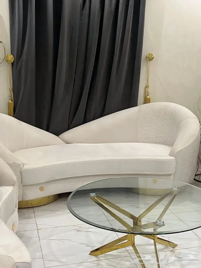 4 قطع كنب للبيع 0