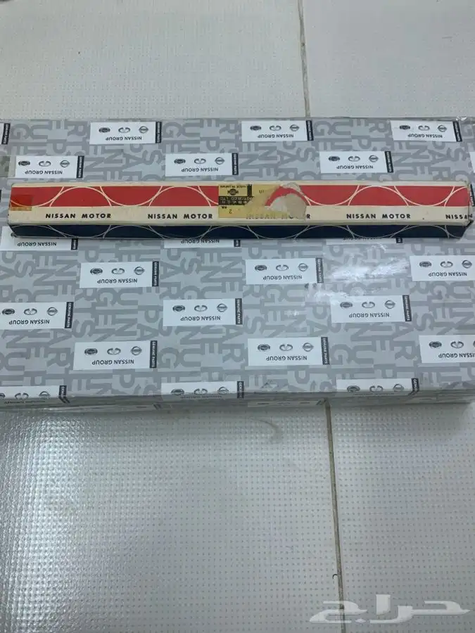 علامة رفارف داتسون 79 أصلي وكاله 3