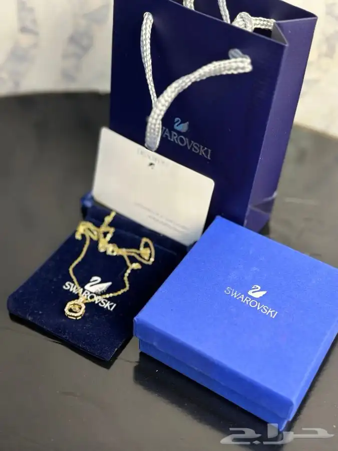 اساور ونضارات ماركه 15