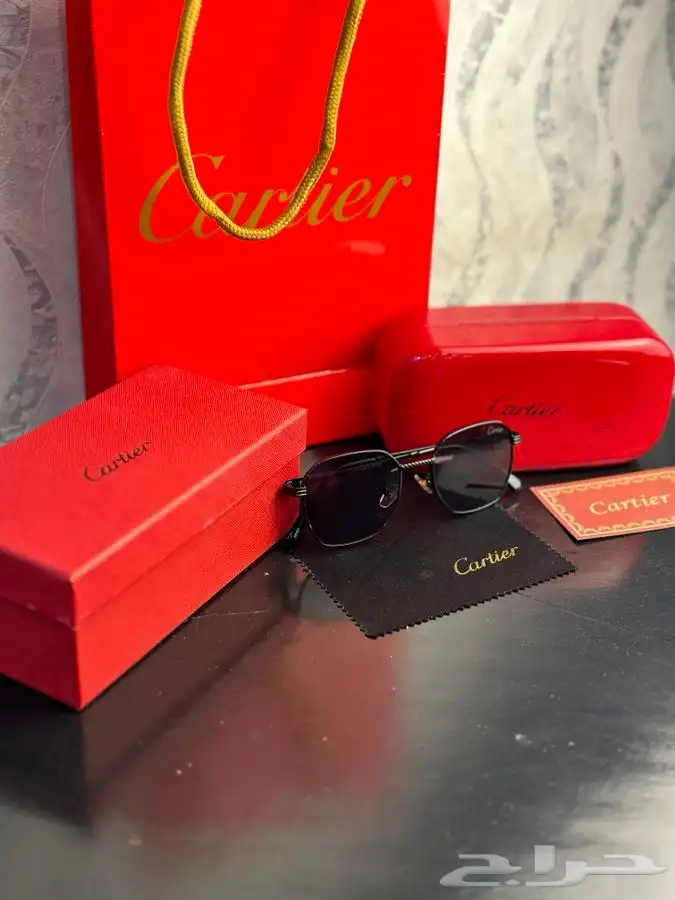 اساور ونضارات ماركه 50