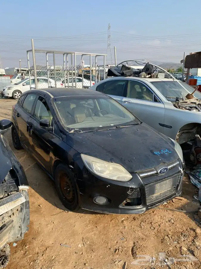 قطع غيار تشليح فورد فوكس 2012 - 2013 37
