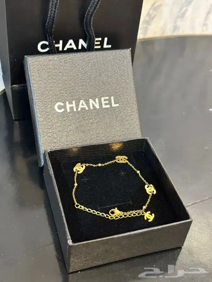 اساور ونضارات ماركه 19