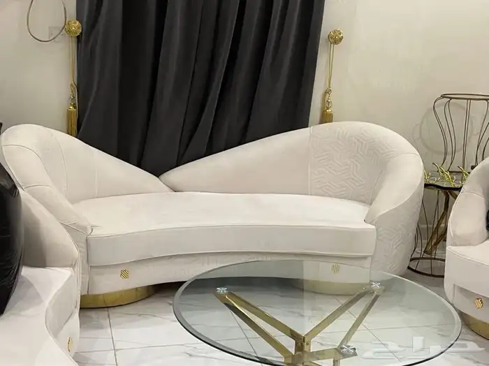 4 قطع كنب للبيع 3