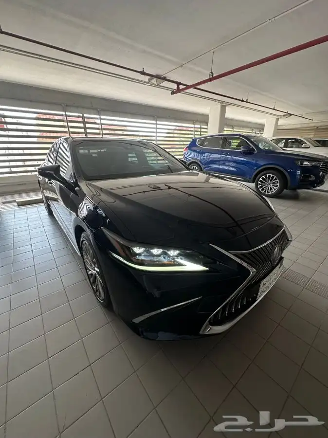 تم البيع لكزس ES350 2019 1
