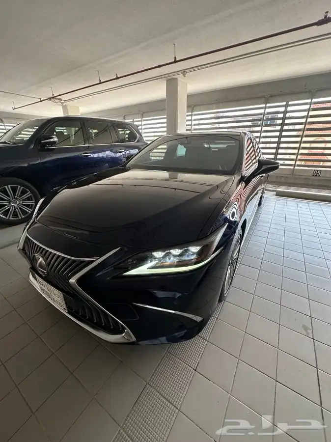 تم البيع لكزس ES350 2019 0
