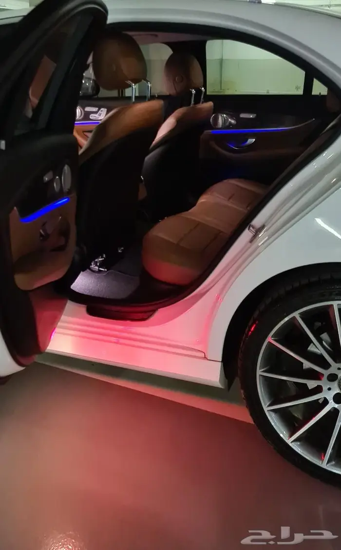 تم البيع E300 AMGديجتال 14