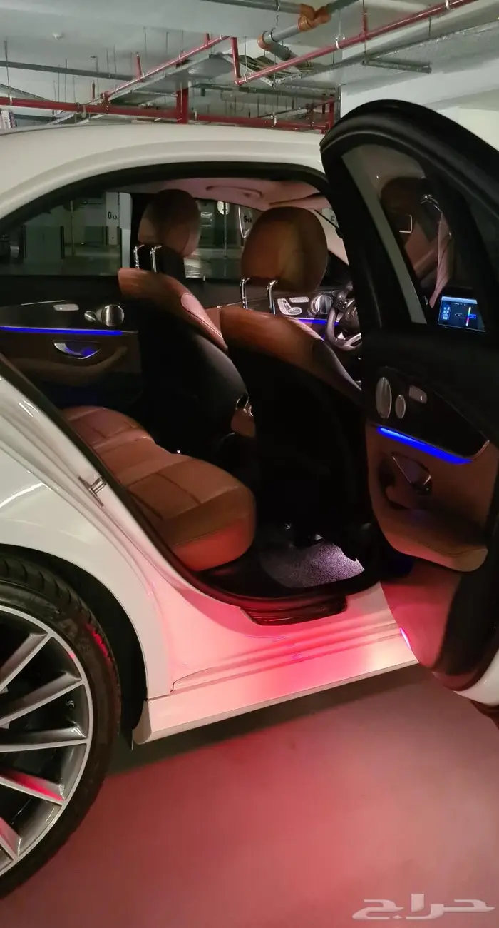 تم البيع E300 AMGديجتال 12