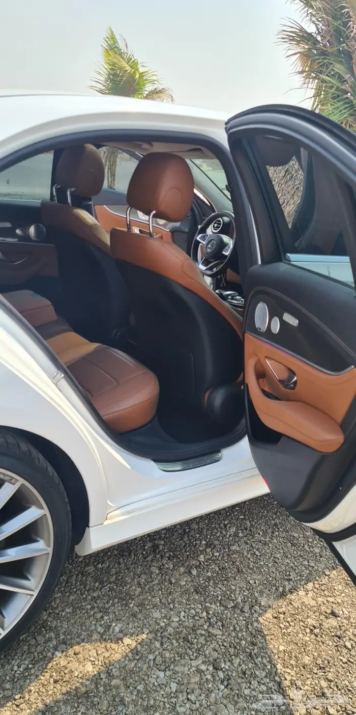 تم البيع E300 AMGديجتال 7