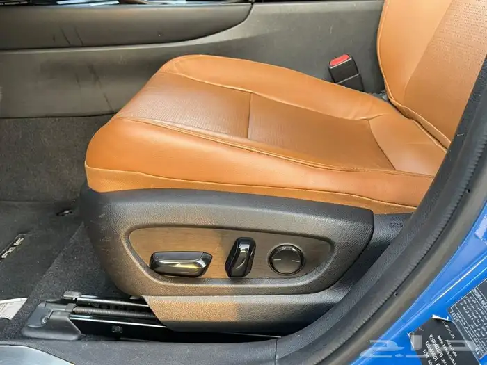 لكزس UX200 الموديل 2019 فل كامل نظيف(تم البيع) 31