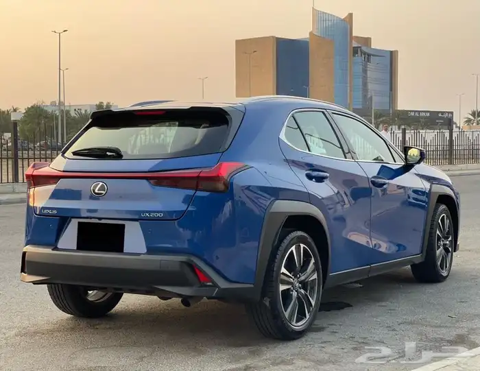 لكزس UX200 الموديل 2019 فل كامل نظيف(تم البيع) 13