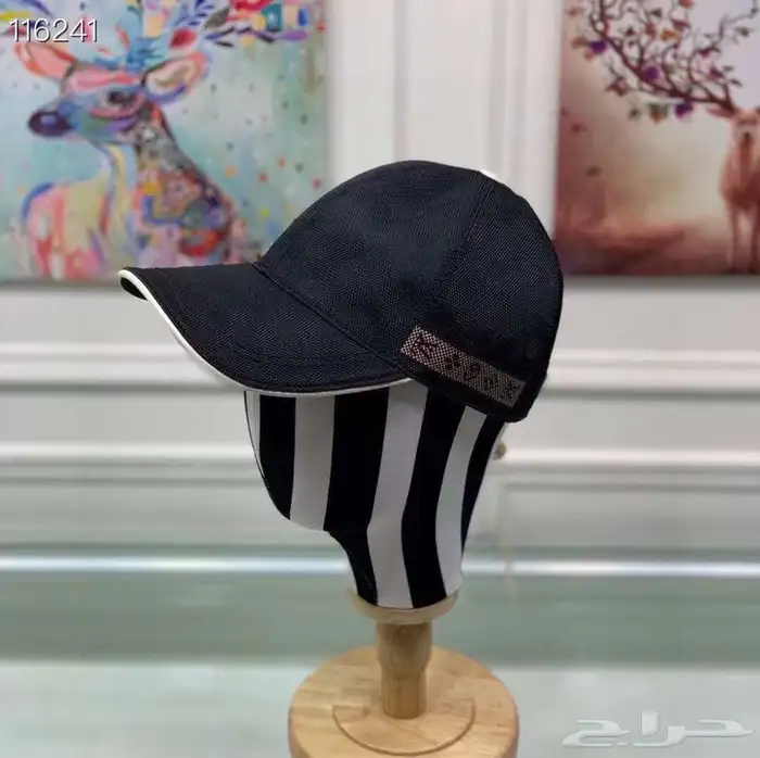 لعشاق الاناقة افخم كابات ماركات عالمية 74