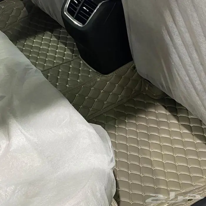 ارضيات جلد فاخره للسيارات 23