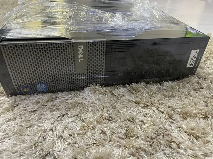 كمبيوتر كامل الاغراض i5 مع Ssd256 السريع اجهزة ديل 13