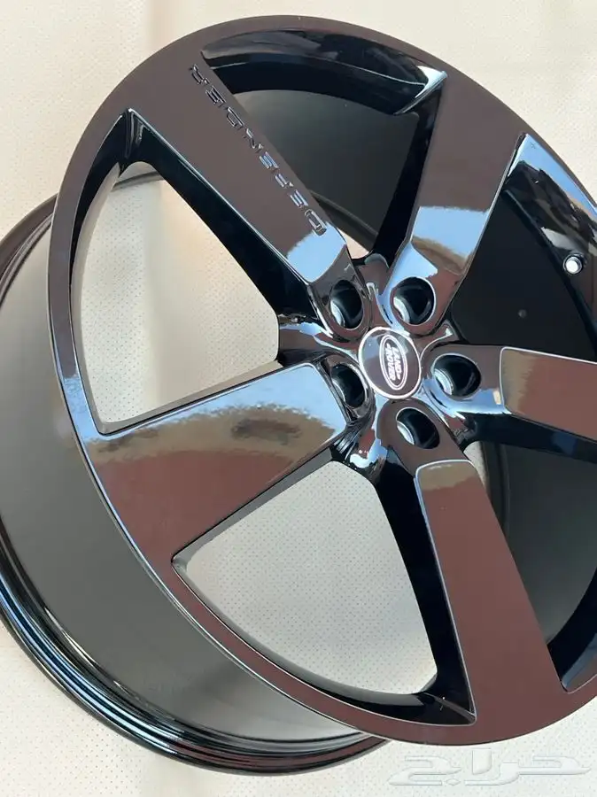 جنوط ديفندر 2022 اكس 22