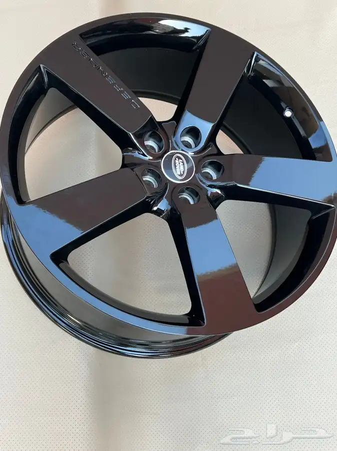 جنوط ديفندر 2022 اكس 16