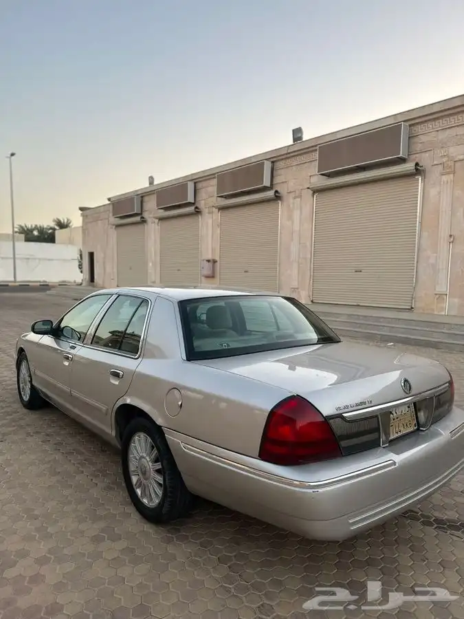 جراند ماركيز 2010 .. تم البيع .. 5