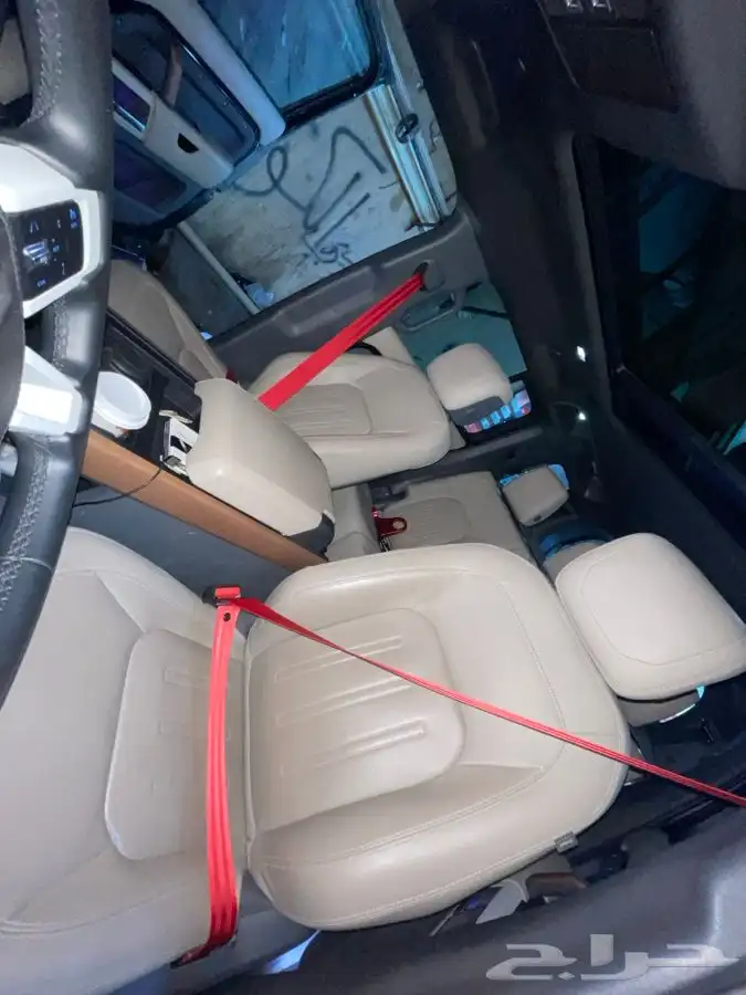 تغير الوان الأحزمة لاند روفر ديفندر 2022 7