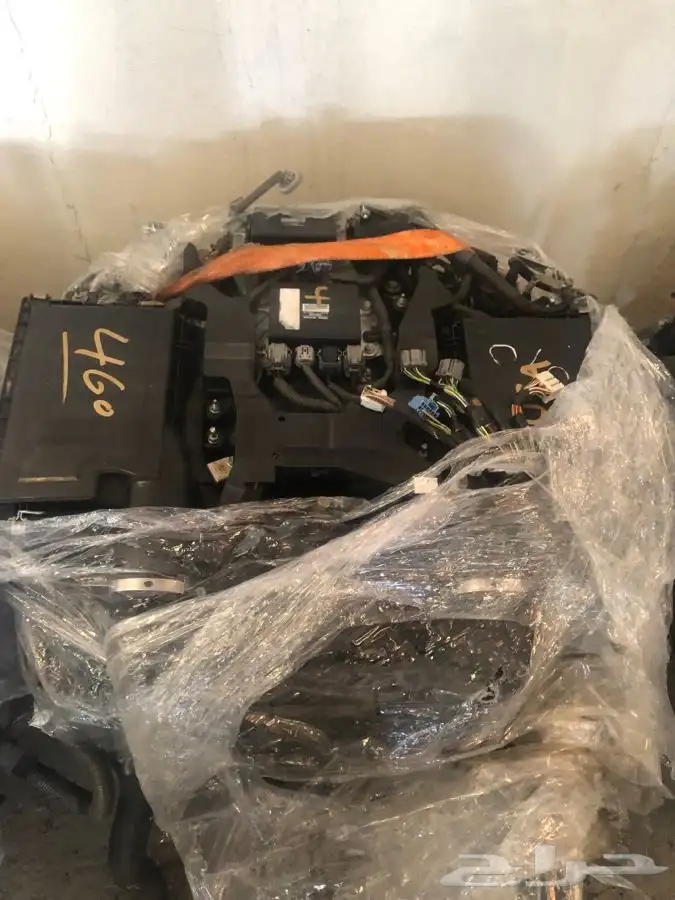 قطع غيار لكزس 33