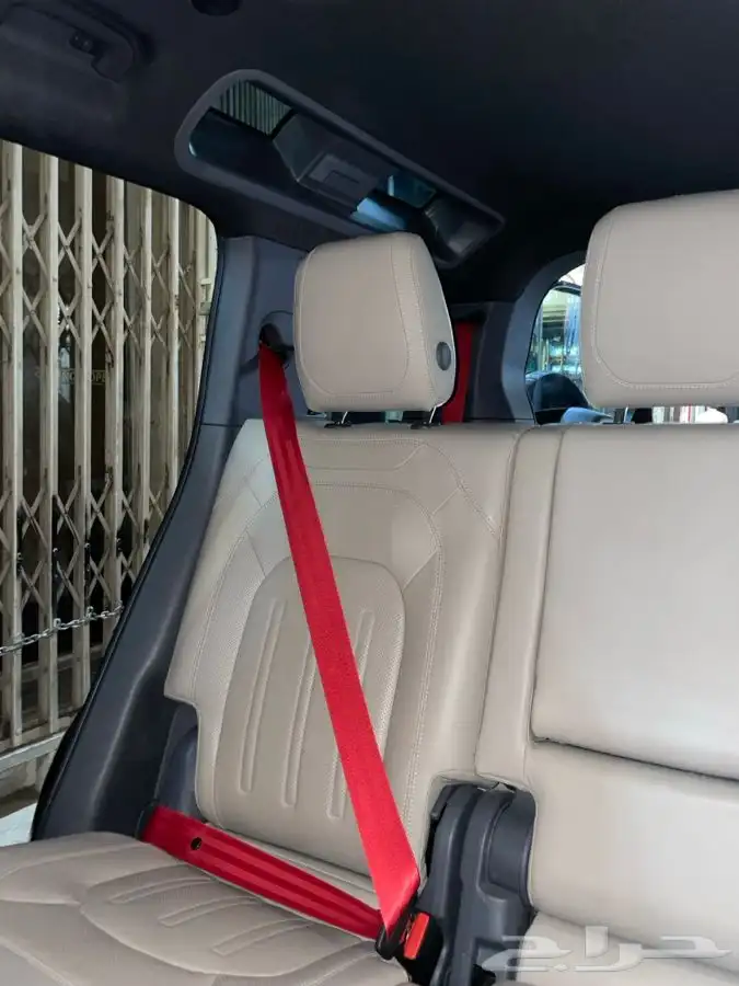 تغير الوان الأحزمة لاند روفر ديفندر 2022 19