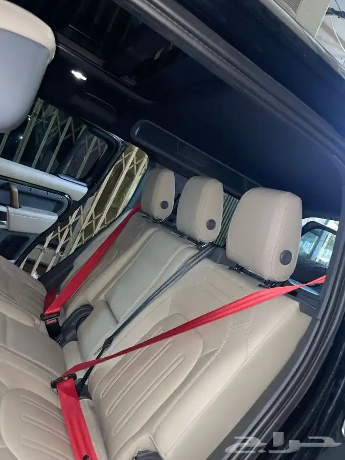 تغير الوان الأحزمة لاند روفر ديفندر 2022 17