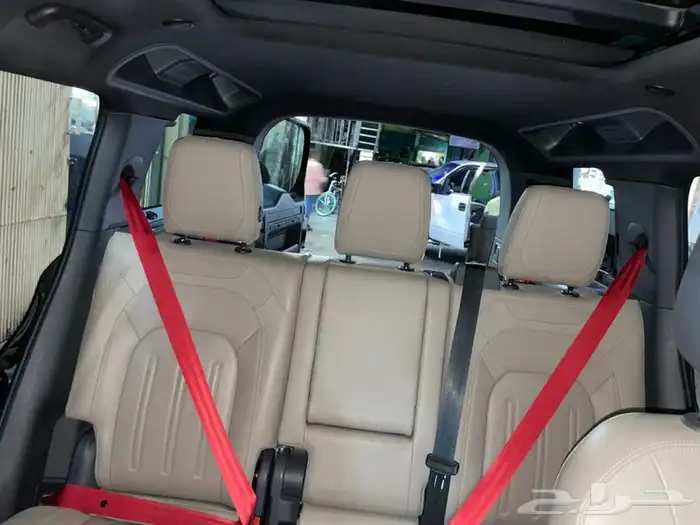 تغير الوان الأحزمة لاند روفر ديفندر 2022 18