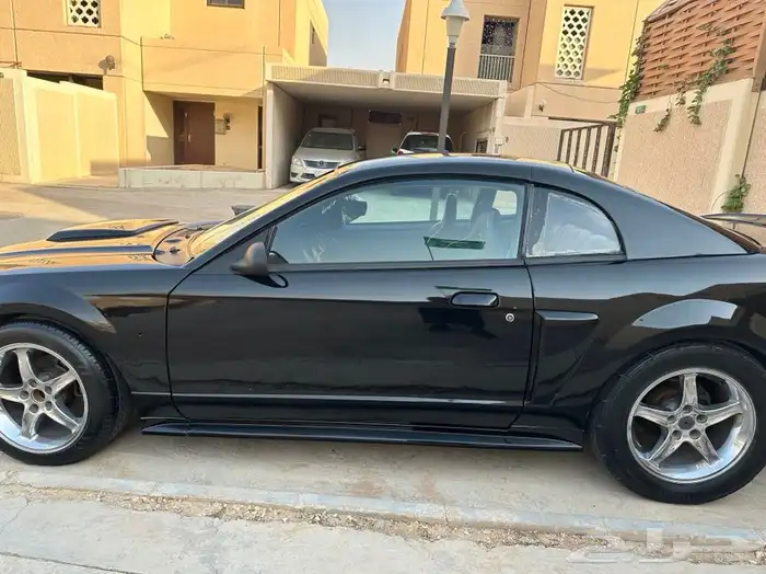 فورد موستنج للبيع 2