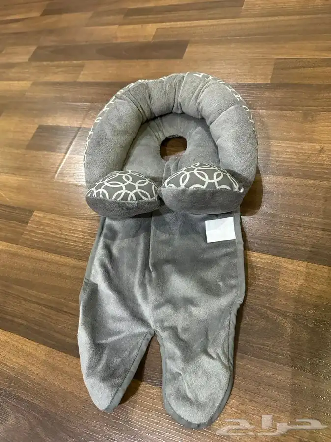 قطعه اضافيه لكرسي السياره للاطفال شبه جديده 3