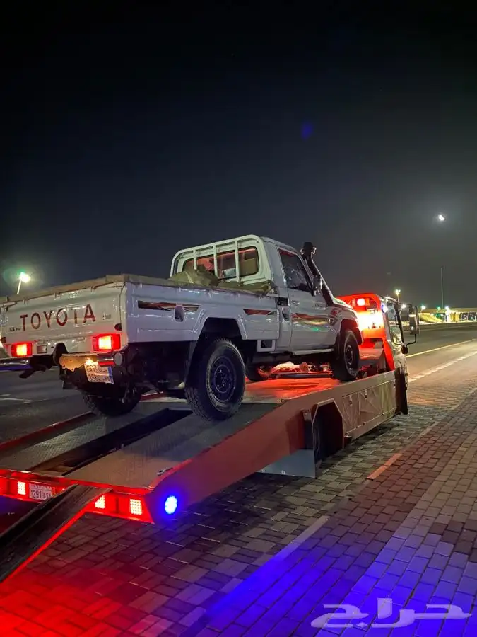 سطحه بريده لنقل السيارات 3