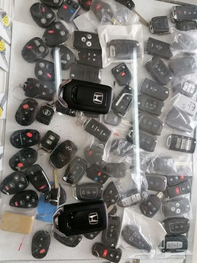 محل مفاتيح جده فتح سيارات شقق برمجة بصمه 9