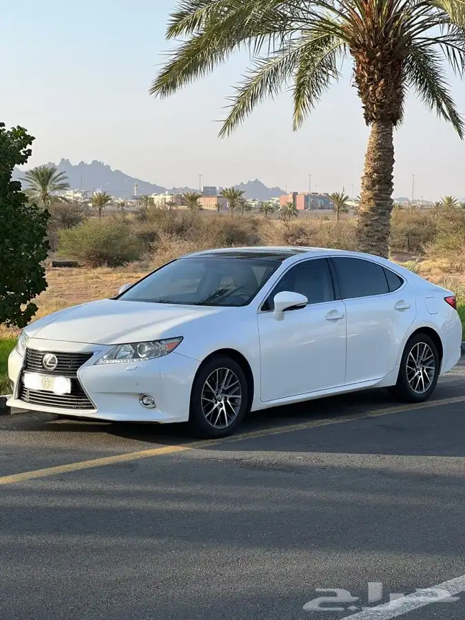 لكزس es350 نظيفه 2014 منوة المستخدم للبيع 0