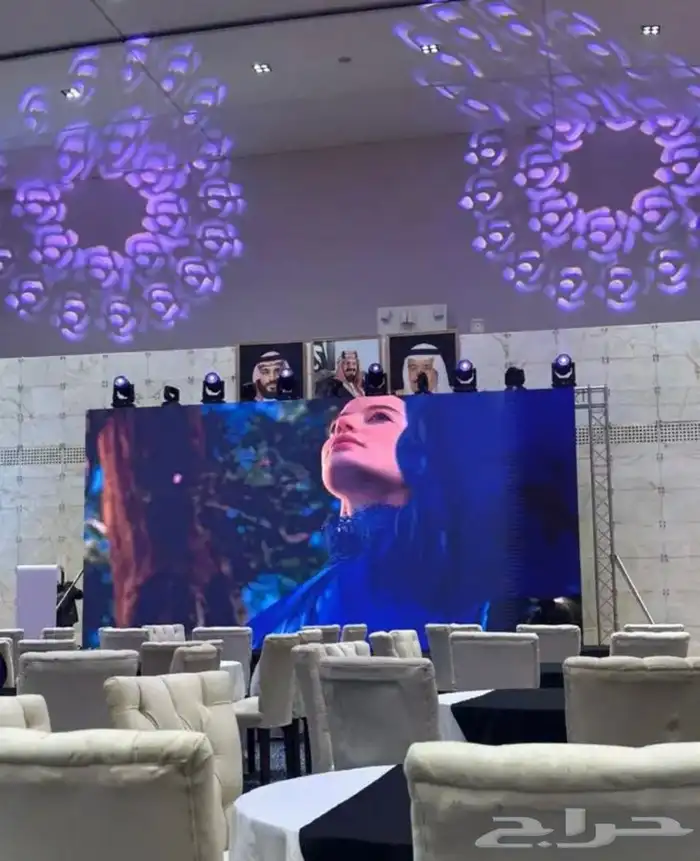 لتاجير الشاشات الضخمه 0