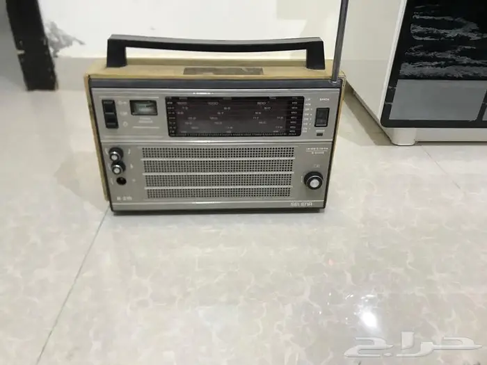 راديو روسي قديم 0