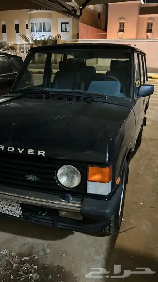 مكاين روفر V8 12