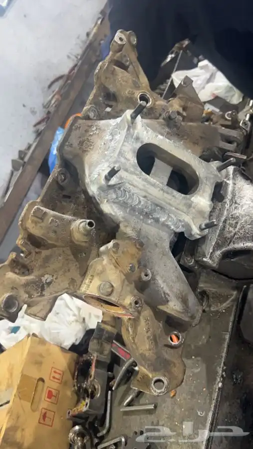 مكاين روفر V8 13