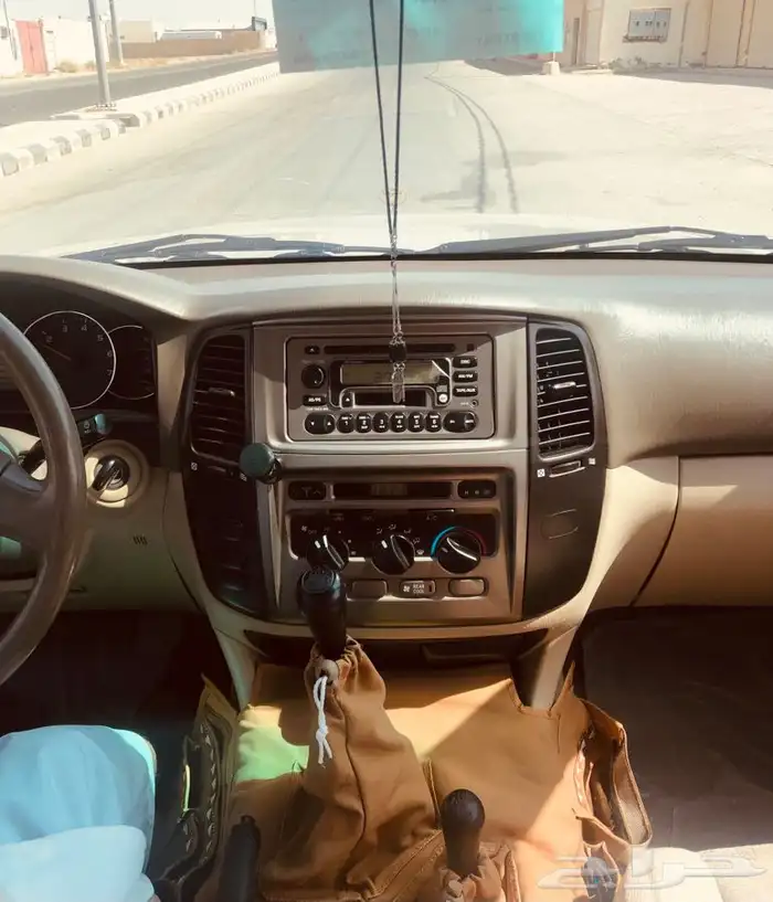 للبيع GXR2003 ذهبي 1