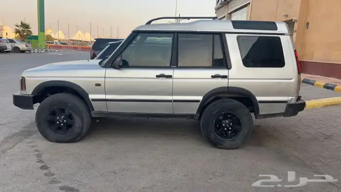 مكاين روفر V8 17