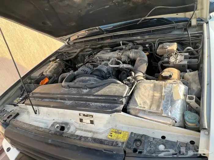مكاين روفر V8 21