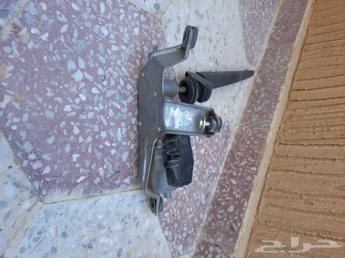 قطع غيار 18