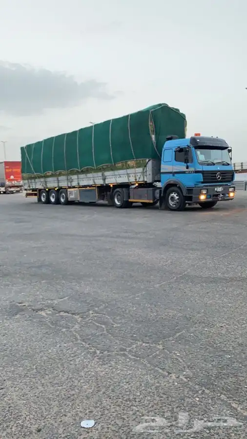 تريلة لنقل البرسيم 0