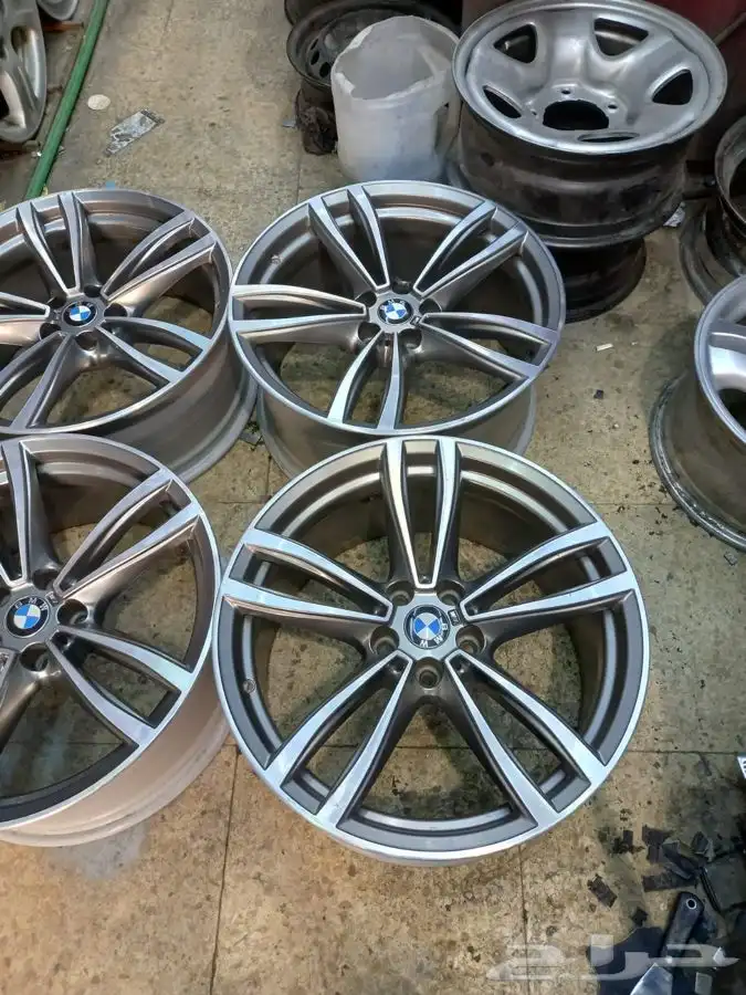 جنوط جنط بانوراما يخت رنج بي ام جي كلاس بنتلي 72