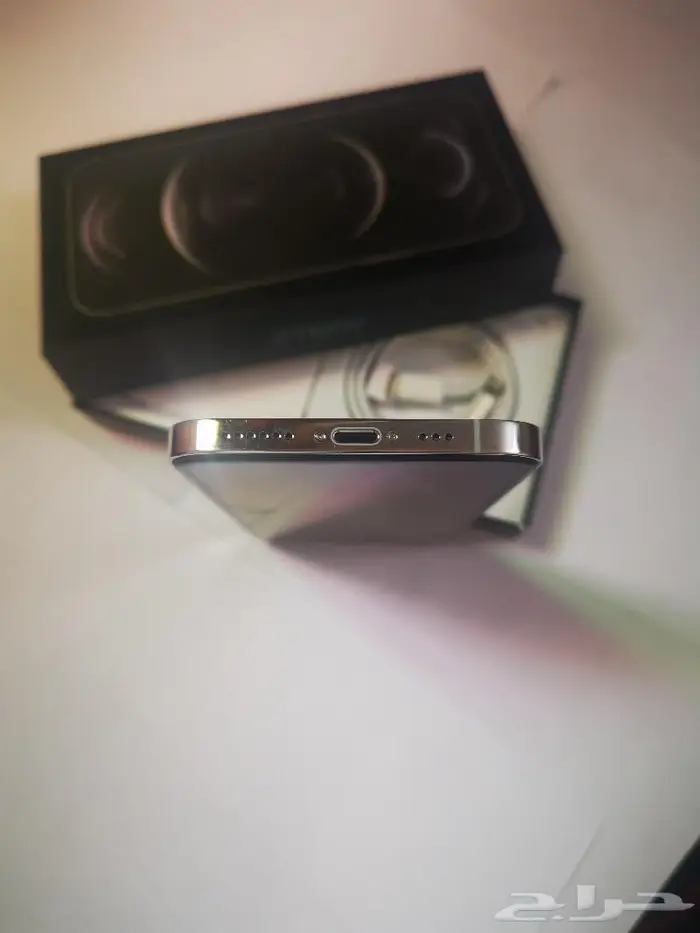 آيفون 12 برو 256 قيقا 1150 ريال 5